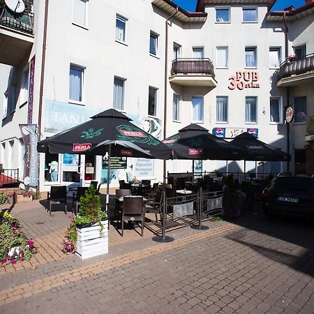 Pokoje Goscinne 30Stka Leczna Exterior photo